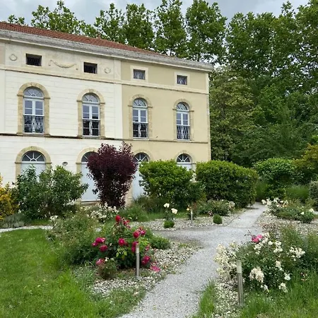 Apartman Le Du Chateau Auriac-sur-Vendinelle